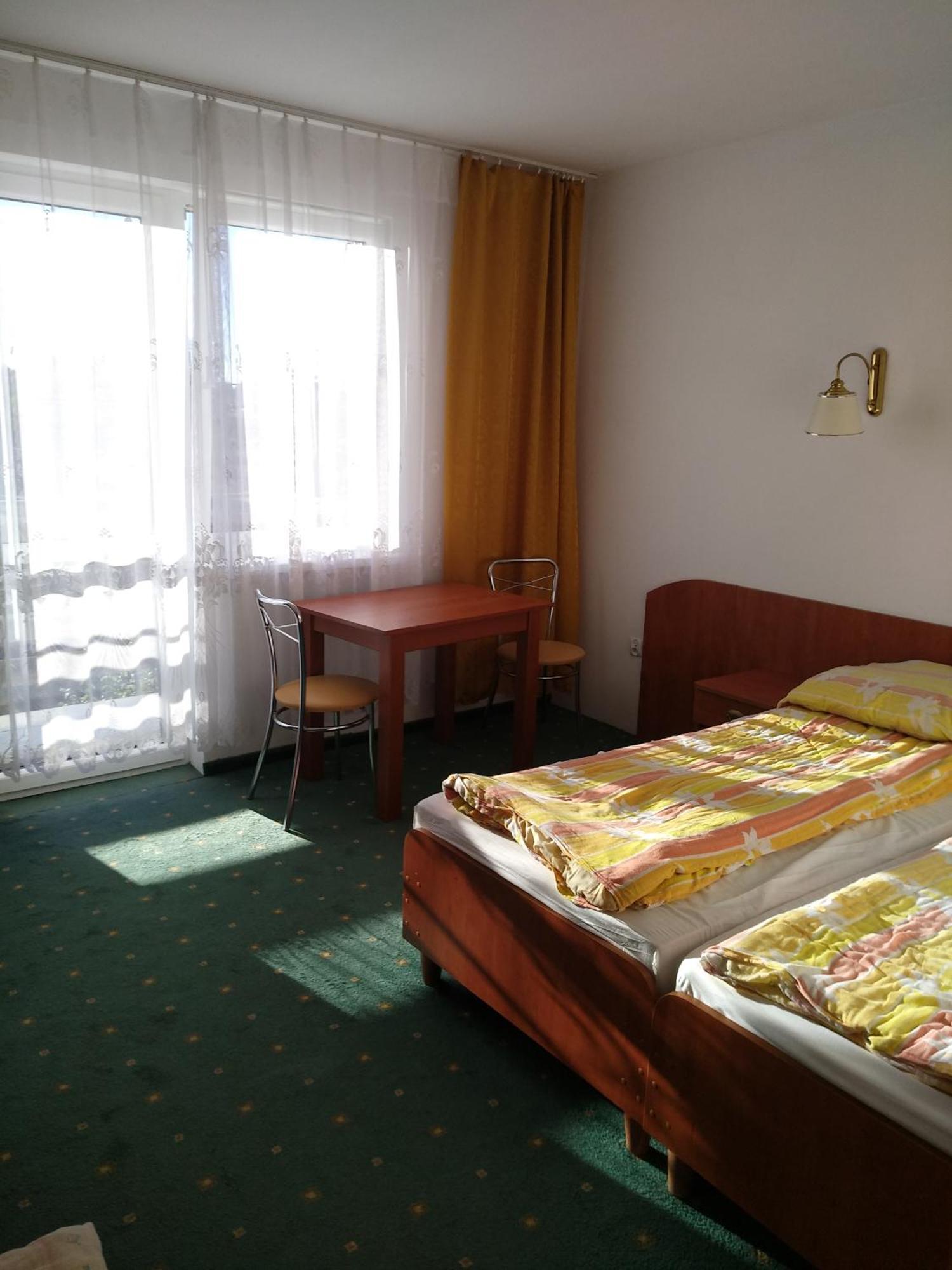 Joda Pokoje Goscinne Rewal Chambre photo