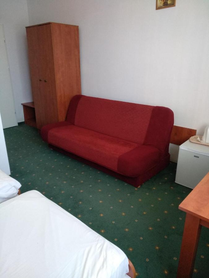 Joda Pokoje Goscinne Rewal Extérieur photo